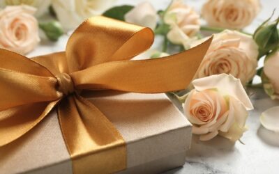 11 idées cadeaux pour célébrer votre anniversaire de mariage